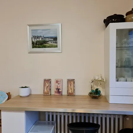 A La Campagne Avec Piscine *