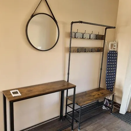 A La Campagne Avec Piscine Apartment *