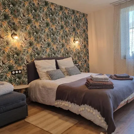 Apartmán A La Campagne Avec Piscine *