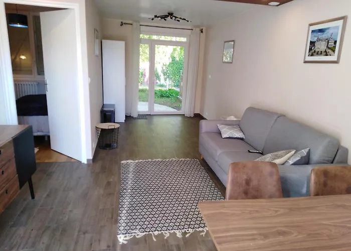 شقة A La Campagne Avec Piscine *